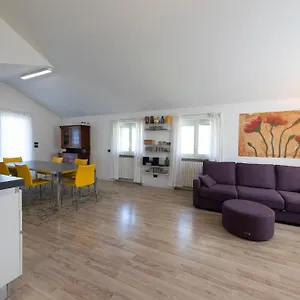 Casa Vecchia Quercia Assago